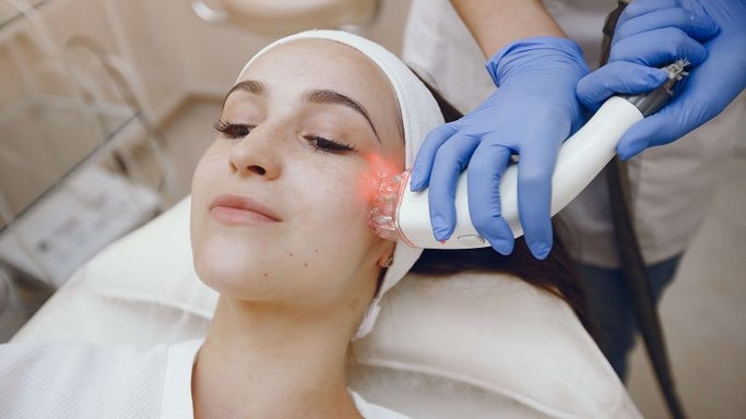 Premium Face Sculpting